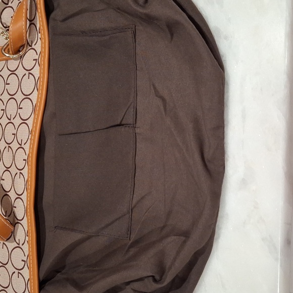 Tote - Picture 11 of 15